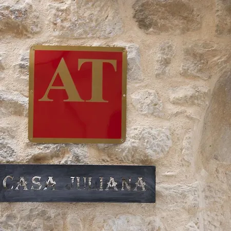 Casas Rural Calaceite カラセイテ