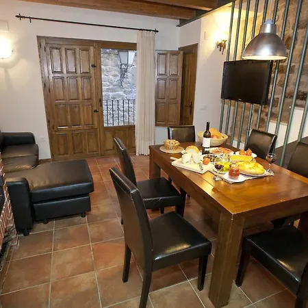 Casas Rural Calaceite * Calaceite