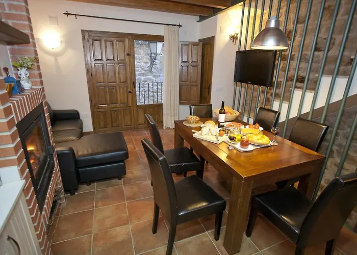 Casas Rural Calaceite * Calaceite